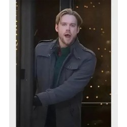 Falling for Christmas Chord Overstreet Coat