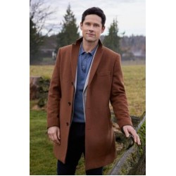 Derrick An Easter Bloom 2024 Brown Coat