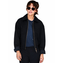 Kristen Stewart Cannes 2026 Black Jacket