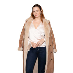 New York Fashion Week Bailee Madison Shearling Coat