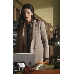 Elizabeth Tulloch Superman And Lois Lane Wool Cream Coat