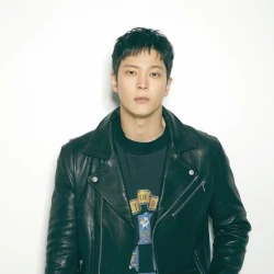 Joo Won Black Jacket
