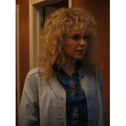 Stranger Things S04 Karen Wheeler Coat