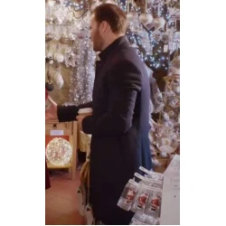 Kevin Leslie Christmas at the Holly Day Inn Coat Kevin Leslie Christmas at the Holly Day Inn Coat