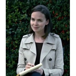 Shona Nowhere Special White Jacket