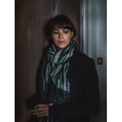 The Man in the Basement Bérénice Bejo Wool Coat The Man in the Basement Bérénice Bejo Wool Coat