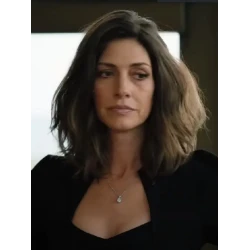 Yellowstone S05 Lynelle Perry Blazer