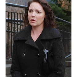 Firefly Lane S02 Tully Hart Black Coat