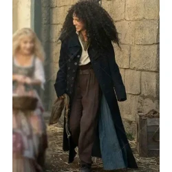 The School for Good and Evil Agatha Coat