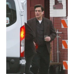 No Sudden Move 2021 Ronald Russo Blazer