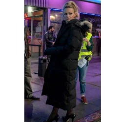 Promising Young Woman Cassandra Black Coat