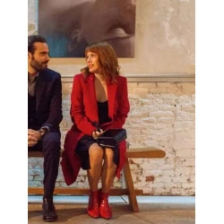 Valeria S03 Diana Gómez Red Trench Coat