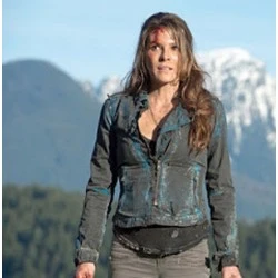 Abigail Griffin The 100 Blue Jacket