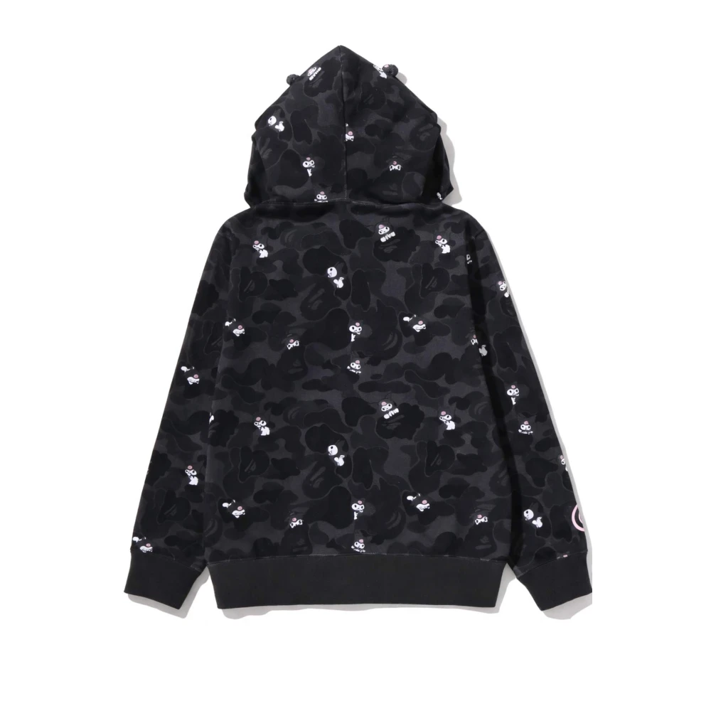 bape-x-sanrio-hello-kitty-