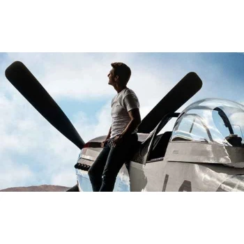 Tom Cruise Is Back In Top Gun 2 With Surprises