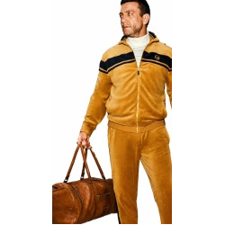 Daniel Ings The Gentlemen 2024 Yellow Velvet Tracksuit