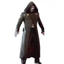 Fantastic Four Dr Doom Cosplay
