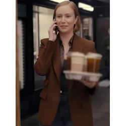 Hannah Einbinder Hacks S03 Brown Blazer
