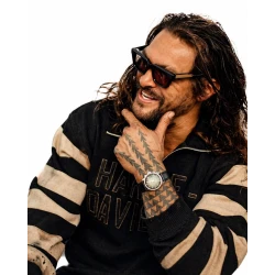 Jason Momoa On The Roam S02 Half Zip Sweatshirt Pullover Jason Momoa On The Roam S02 Half Zip Sweatshirt Pullover