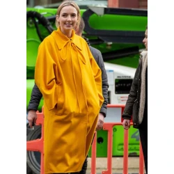 Killing Eve S03 Villanelle Yellow Coat