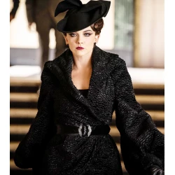 Magda Penny Dreadful City of Angels Coat