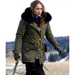 Melanie Scrofano Wynonna Earp S04 Parka