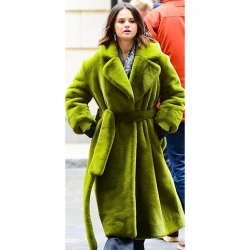 Only Murders in the Building S02 Mabel Mora Green Fur Coat
