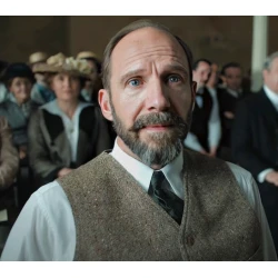 Ralph Fiennes The Choral Brown Vest