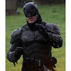 Robert Pattinson The Batman Suit