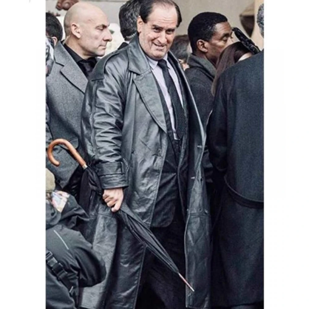 the-batman-2022-penguin-coat-