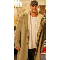 The Man with the Bag Alan Ritchson Coat