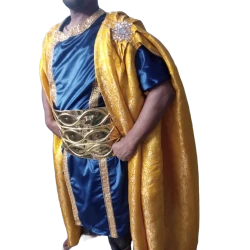 Gladiator 2 Macrinus Outfit