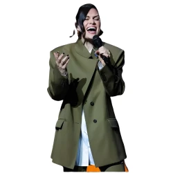Jessie J London Palladium Oversized Blazer