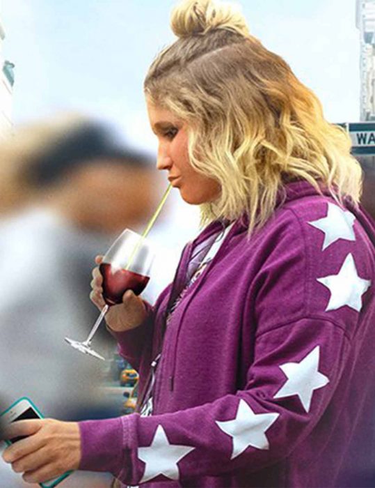 Brittany Runs A Marathon Jillian Bell Hoodie Brittany-Hoodie