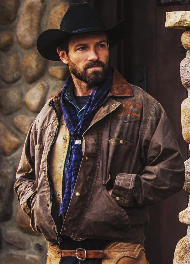 Ian Bohen Yellowstone Leather Jacket Ian-bohen-yellowstone-leather-jacket