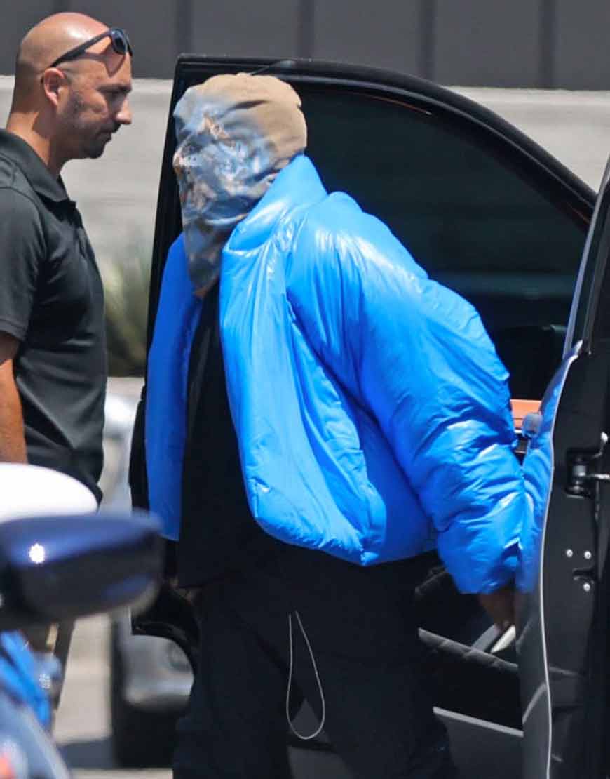 Kanye West Yeezy Gap Blue Jacket wersm-kanye-west-yeezy-gap-blue-puffer