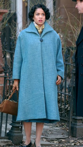 Motherlerss-Brooklyn-Laura-Rose-Blue-Coat