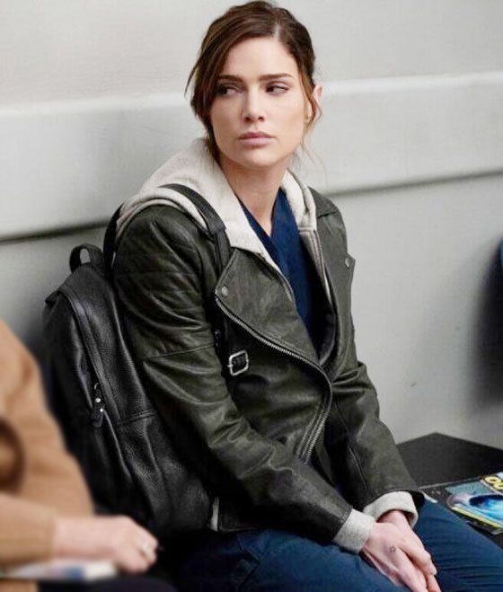 Lauren Bloom New Amsterdam S02 Jacket Janet-Montgomery-New-Amsterdam-Dr.-Lauren-Bloom-Black-Jacket